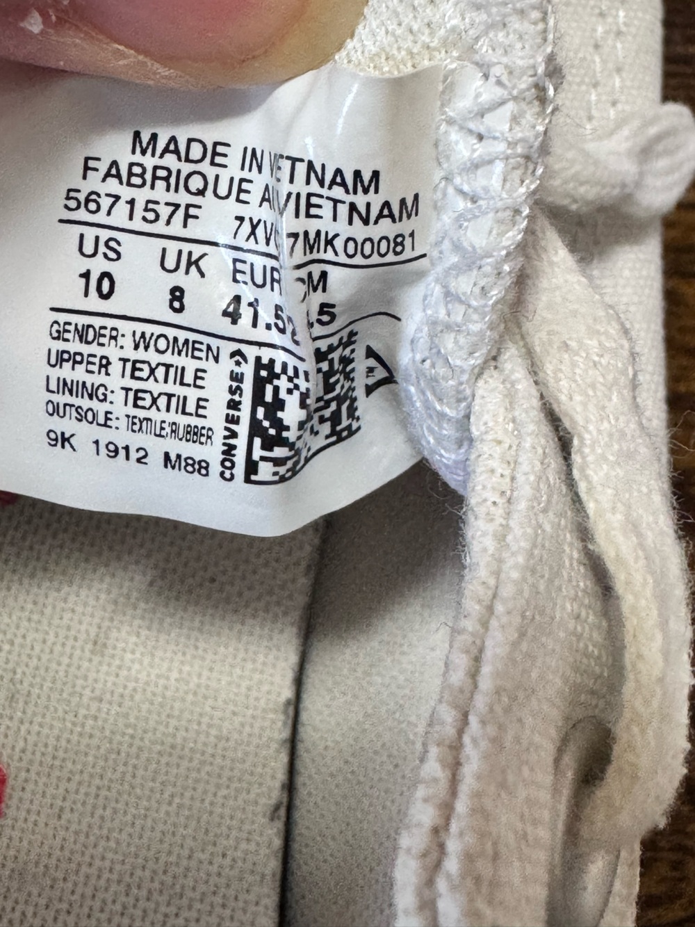Converse Chuck Taylor All Star Low "Love Fearlessly" Sneakers White Size 10 - Picture 2 of 12
